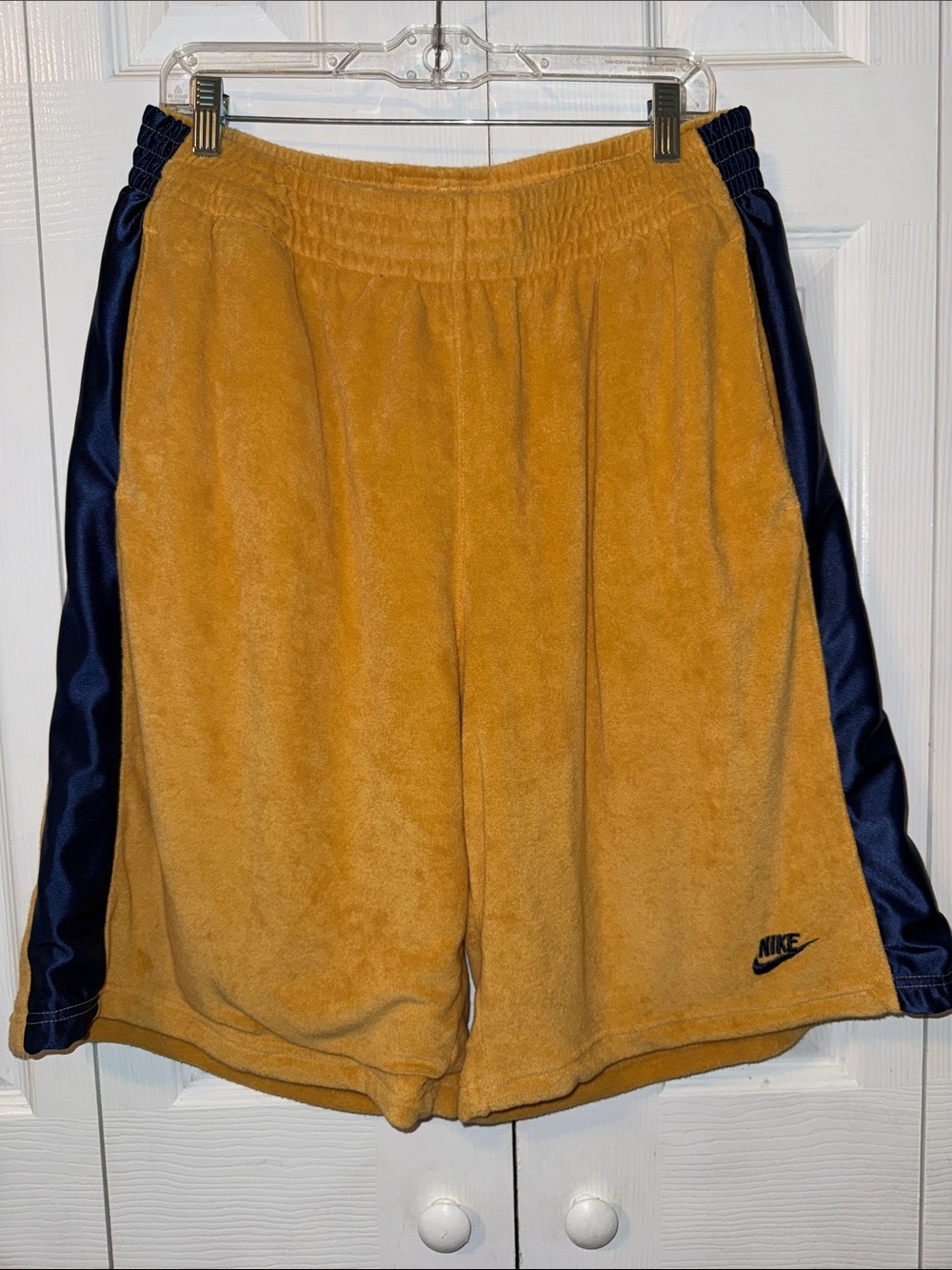 Vintage 90s Nike Supreme Court Classic Hoops basketball shorts Sz XXL